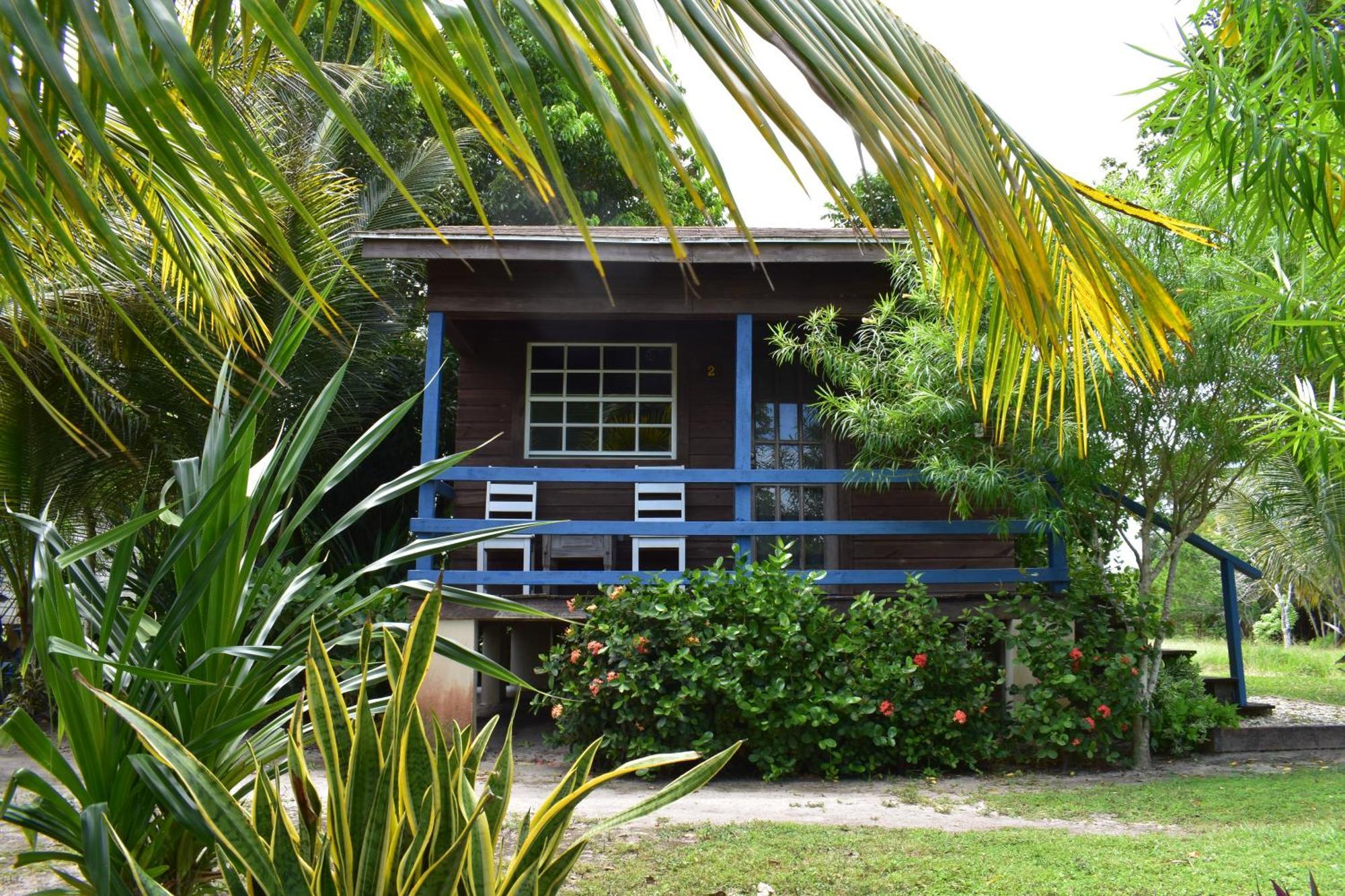 Crooкed Tree Lodge Belize Crooked Tree Bagian luar foto
